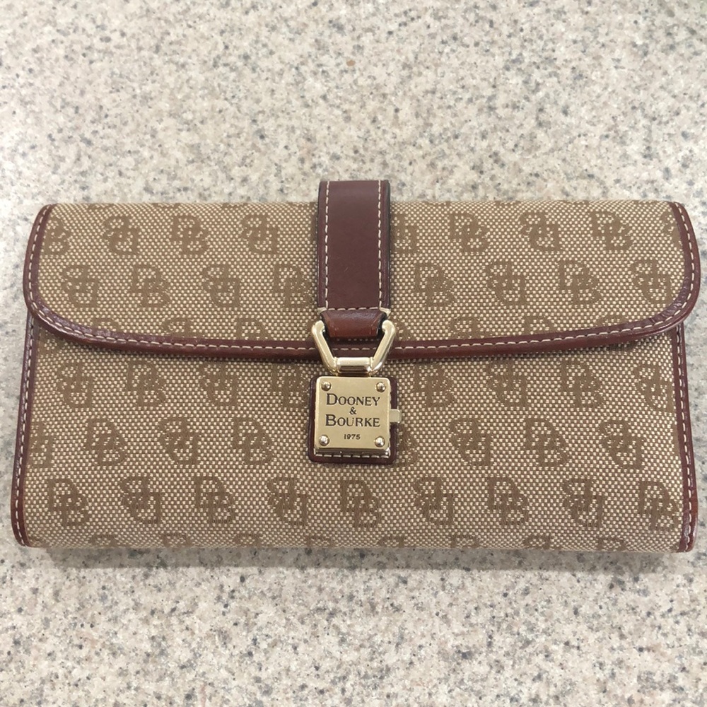 Dooney & Bourke Wallet